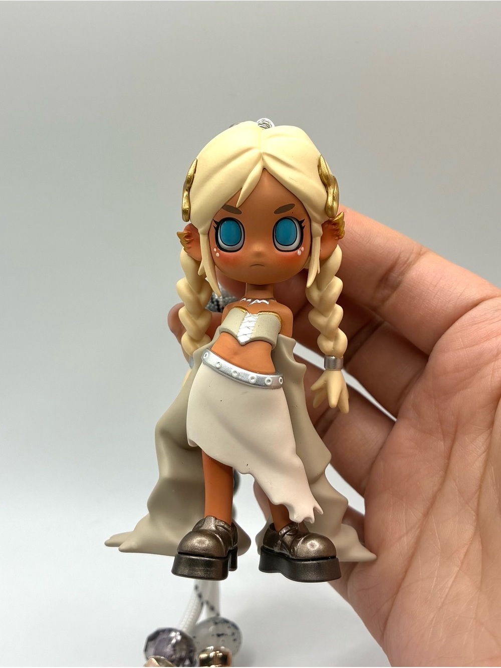 Peach Riot x Loading! Series Bag Charm - Poppy Valkyrie - Picture 5 of 7